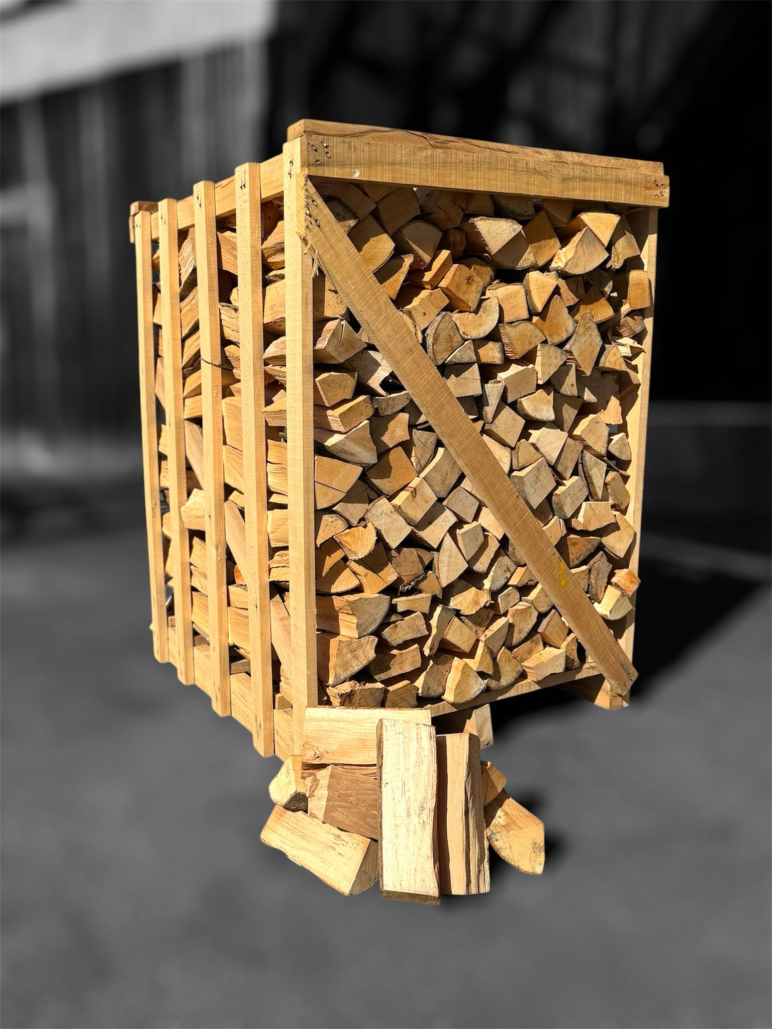 Brennholz Buche - 1 Raummeter Kaminholz -  Solingen und NRW